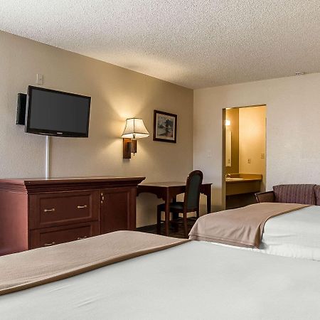 Rodeway Inn Cheyenne I-80 East Экстерьер фото